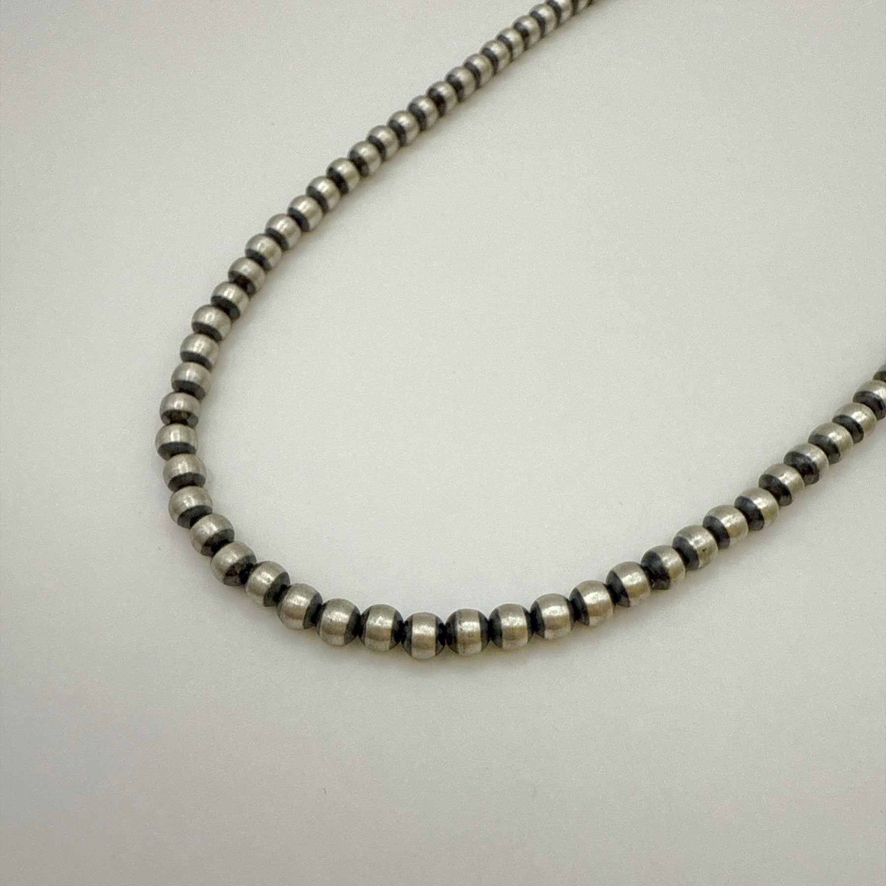 Navajo Pearl Beads 4 mm Sterling Silver high quality Necklace Length 16