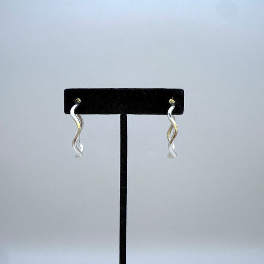 シルバーウェイブフープピアス 直径31mm