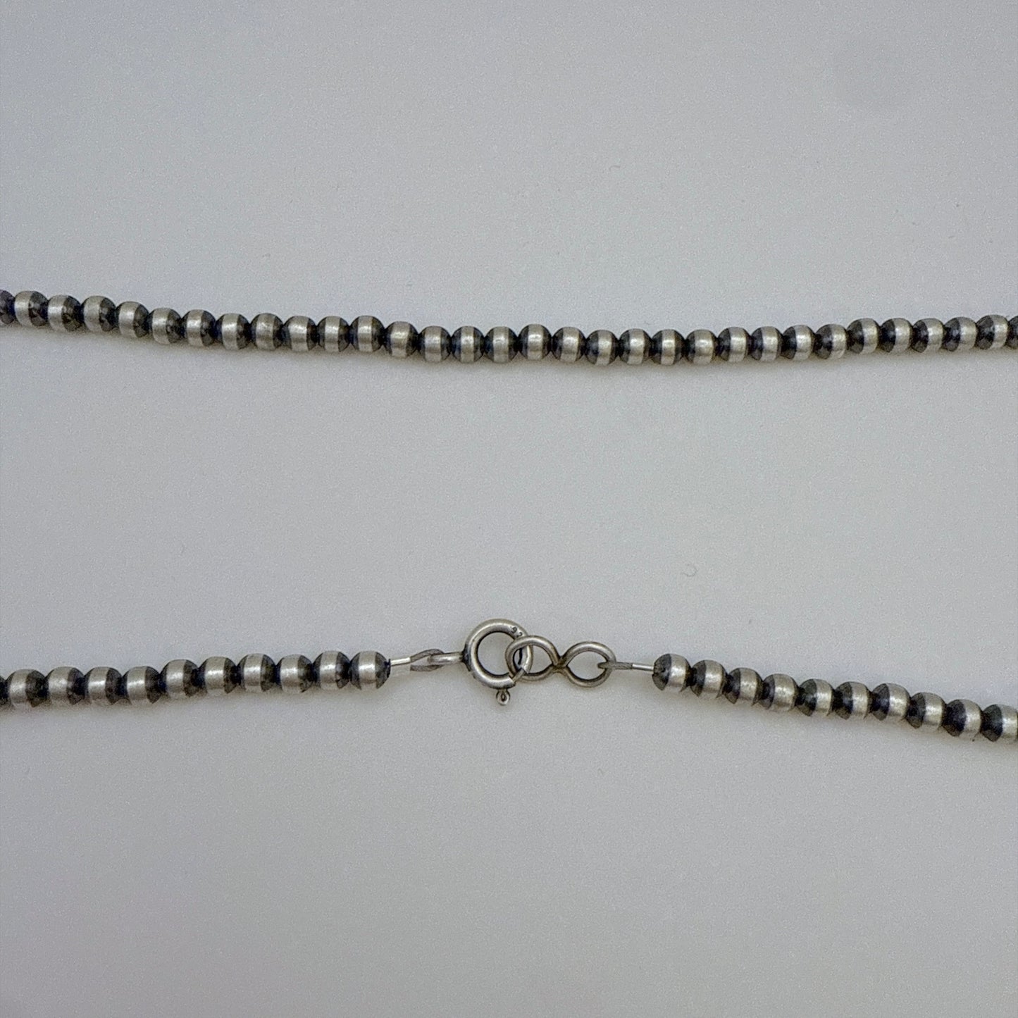 ナバホパールネックレス 4mm - 50cm