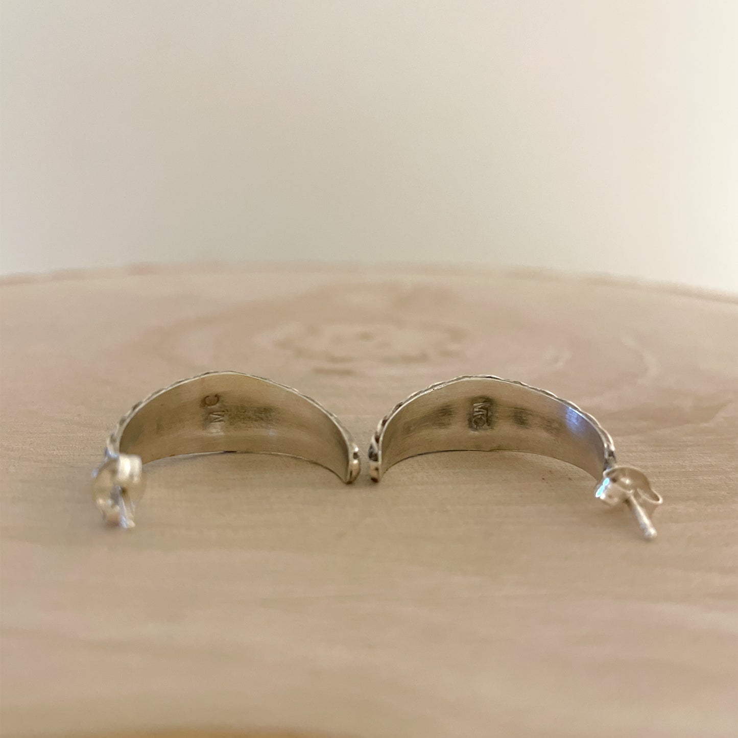 ターコイズインレイフープピアス 直径2.3cm