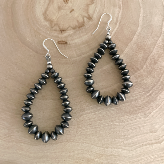 Navajo Pearl Earrings B