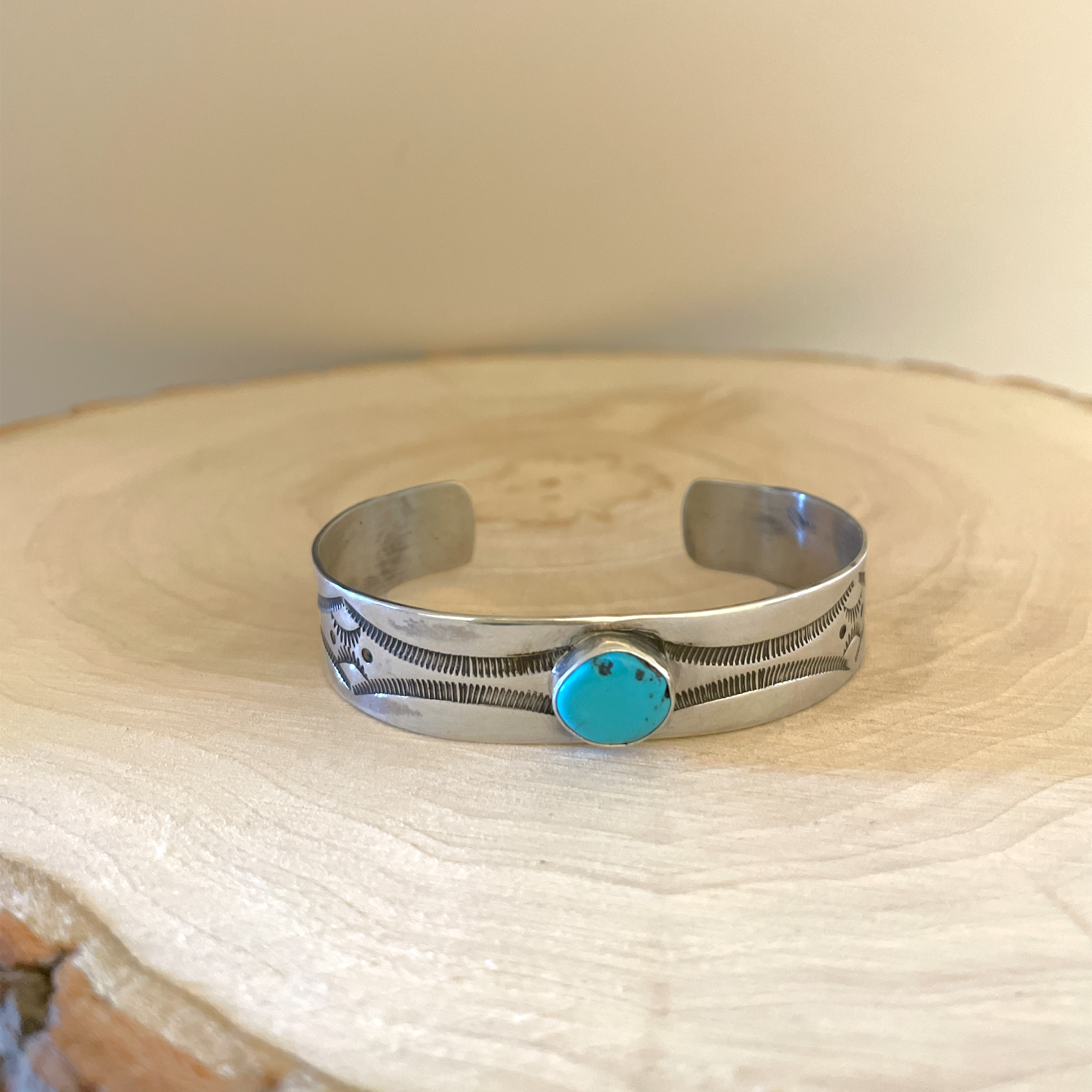 Navajo Handmade Arnold Goodluck Sleeping Beauty Turquoise Cuff