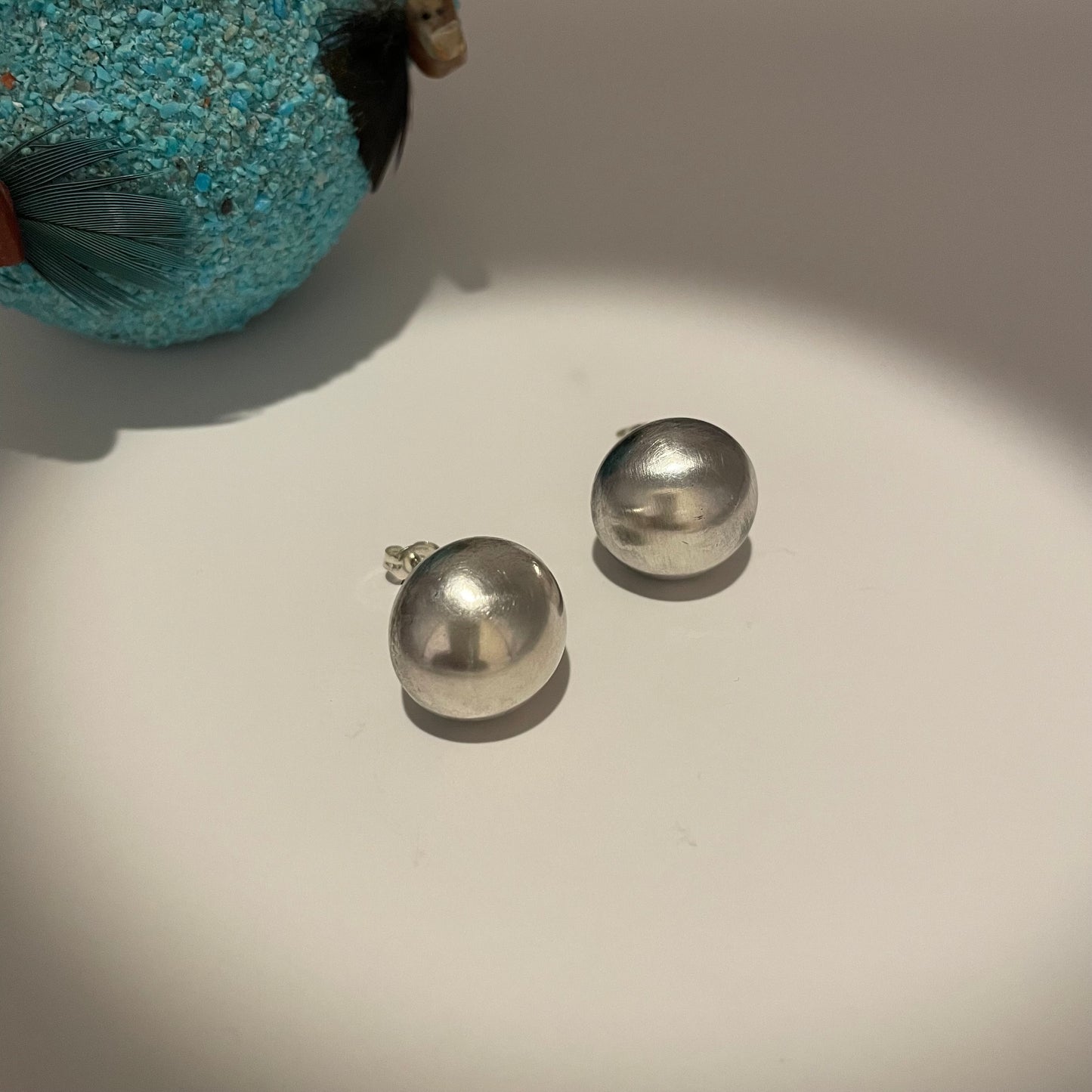 Navajo Pearl Stud Earrings 5/8"