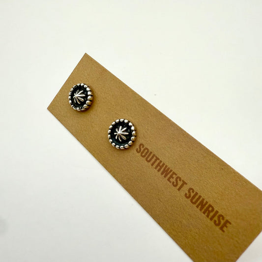 Concho Stud Earrings 3/8"