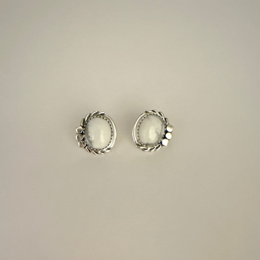 Howlite Stud Earrings A