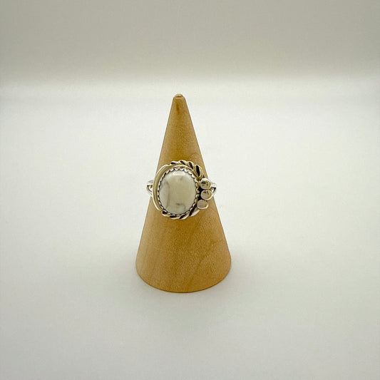 Howlite Ring Size 7