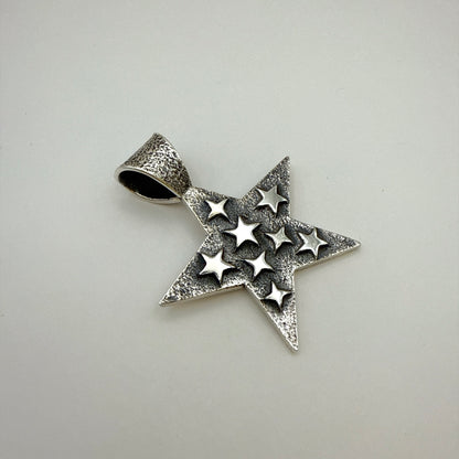 トゥファキャストスターペンダントトップ By Kevin Yazzie