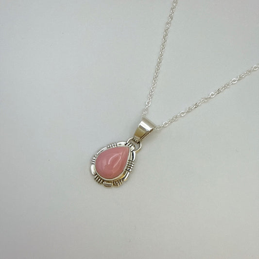 ピンクコンクシェルペンダントトップ 