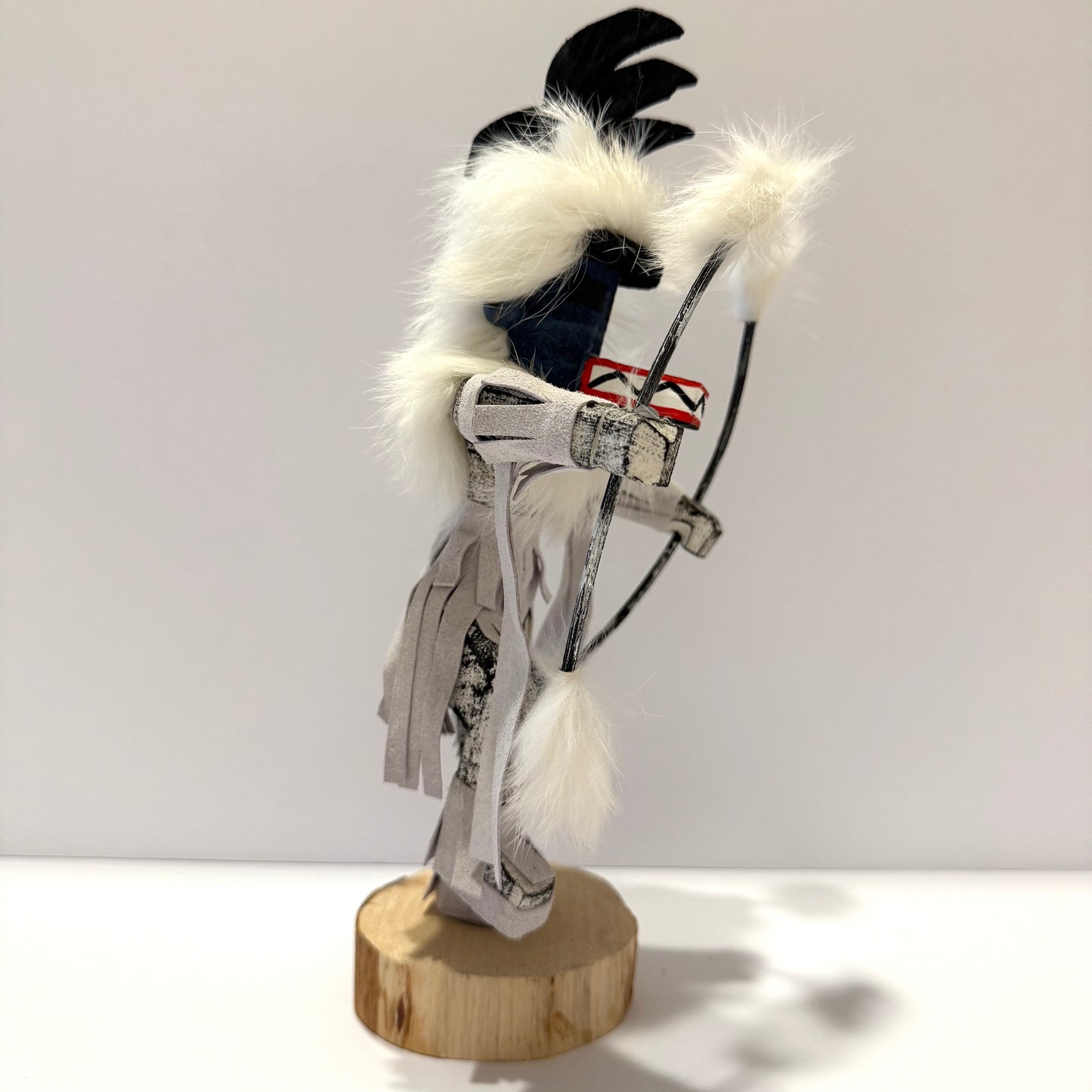 ネイティブアメリカンナバホ族 ディアカチーナドール / ホワイト