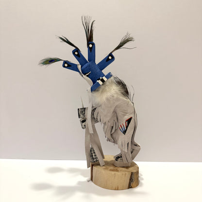 ネイティブアメリカンナバホ族 ココペリカチーナドール /ホワイト A