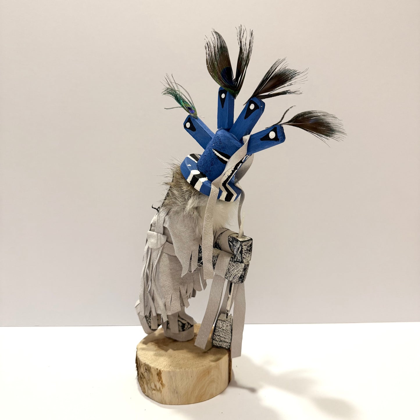 ネイティブアメリカンナバホ族 ココペリカチーナドール /ホワイト A