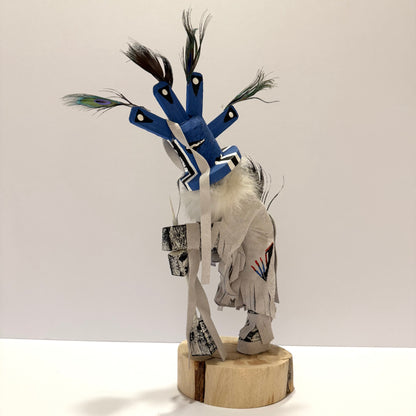 ネイティブアメリカンナバホ族 ココペリカチーナドール /ホワイト A