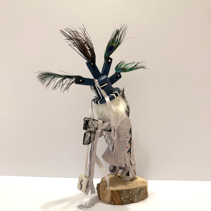 ネイティブアメリカンナバホ族 ココペリカチーナドール /ホワイト B