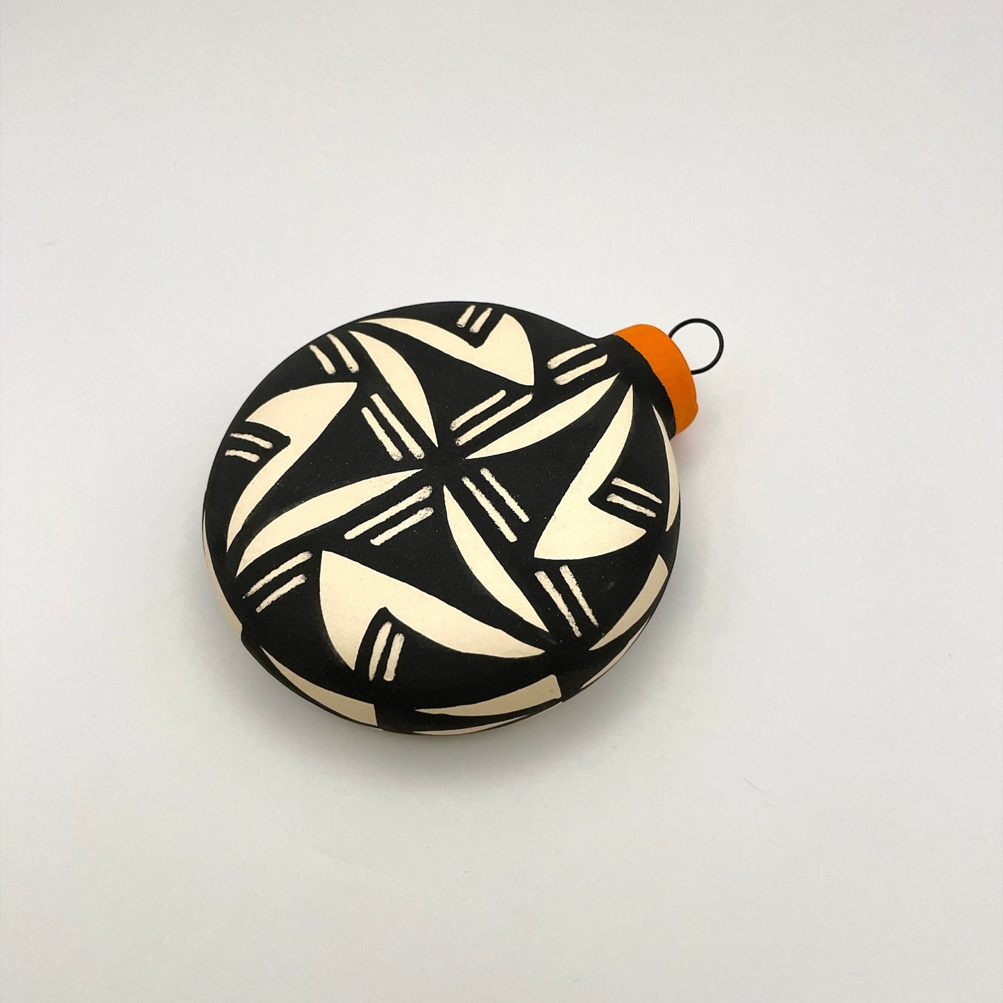 Native American Acoma Ornament A13