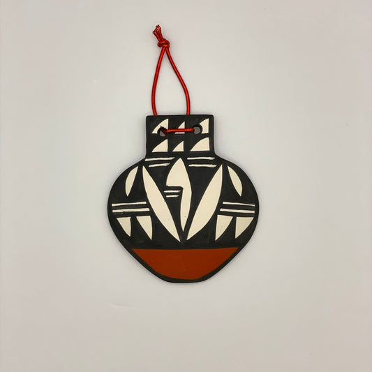 Native American Acoma Ornament A16