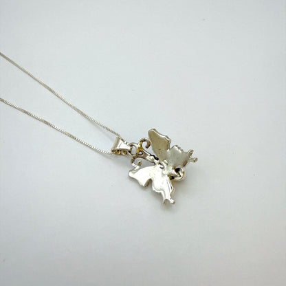 バタフライクラウドマウンテンターコイズペンダントネックレス