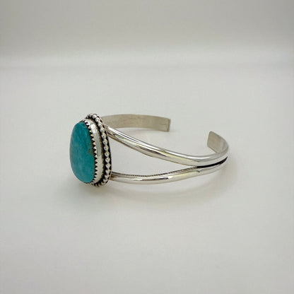 キングマンターコイズバングル　A　内周１３６mm