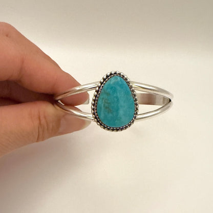 キングマンターコイズバングル　A　内周１３６mm