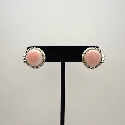 Pink Conch Shell Round Stud Earrings