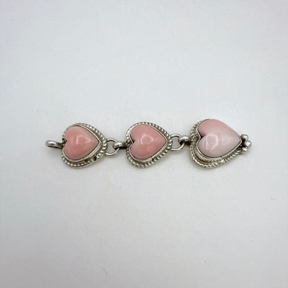 Pink Conch 3 Stone Heart Pendant