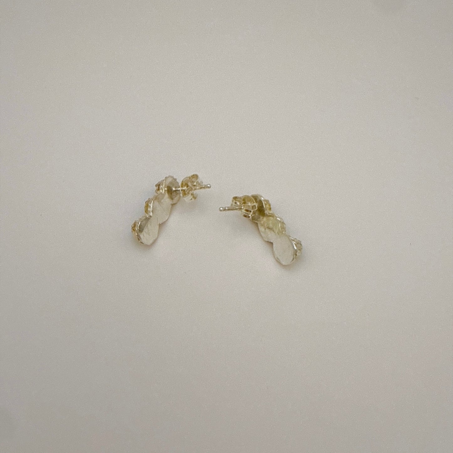 スリーターコイズスタッドピアス