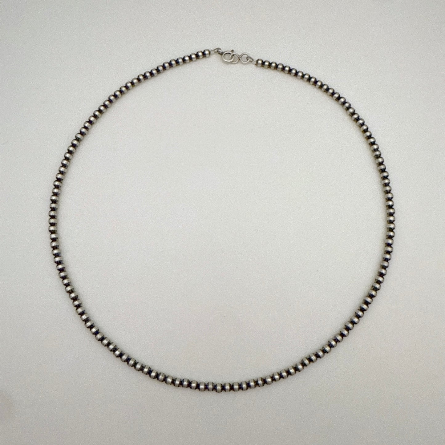 ナバホパールネックレス 4mm - 50cm