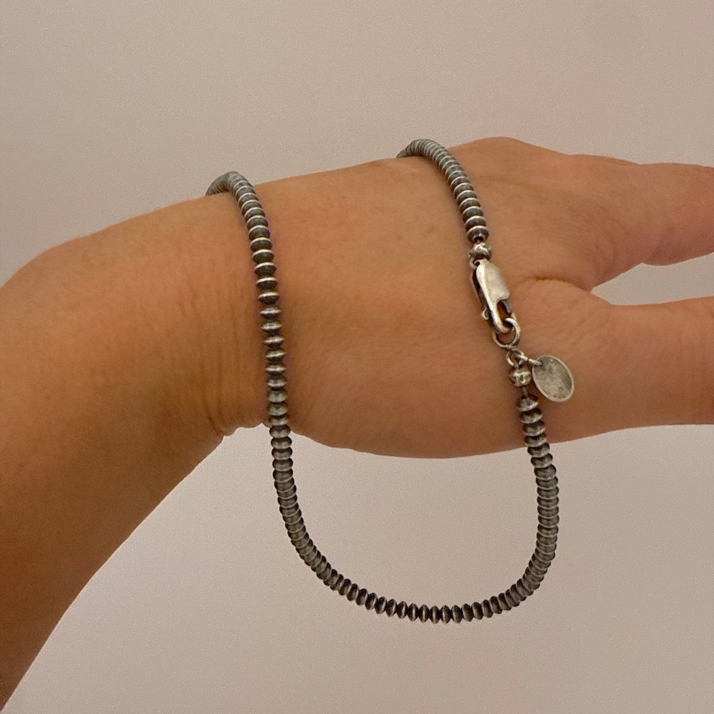 ナバホパールネックレス（そろばん型）3mm - 45cm