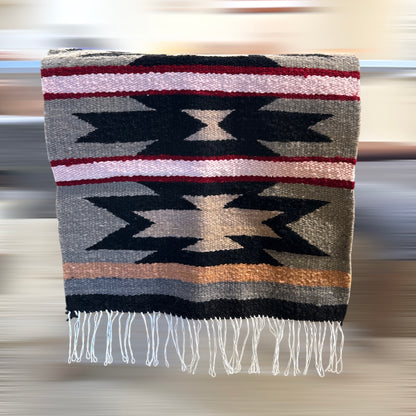 手織りナバホラグ　