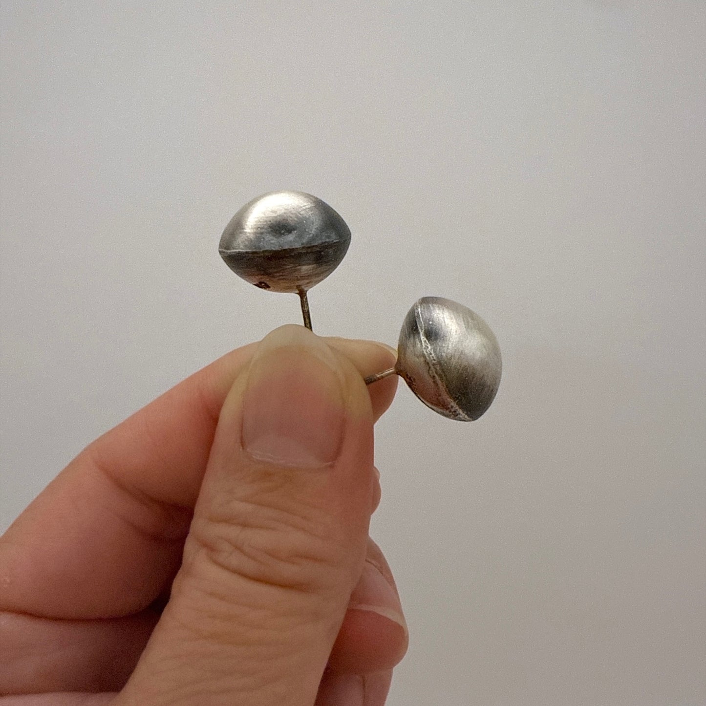 Navajo Pearl Stud Earrings 5/8"