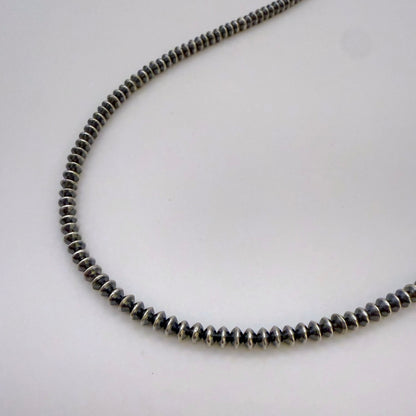 Saucer Navajo Pearls Necklace 3mm - 22"