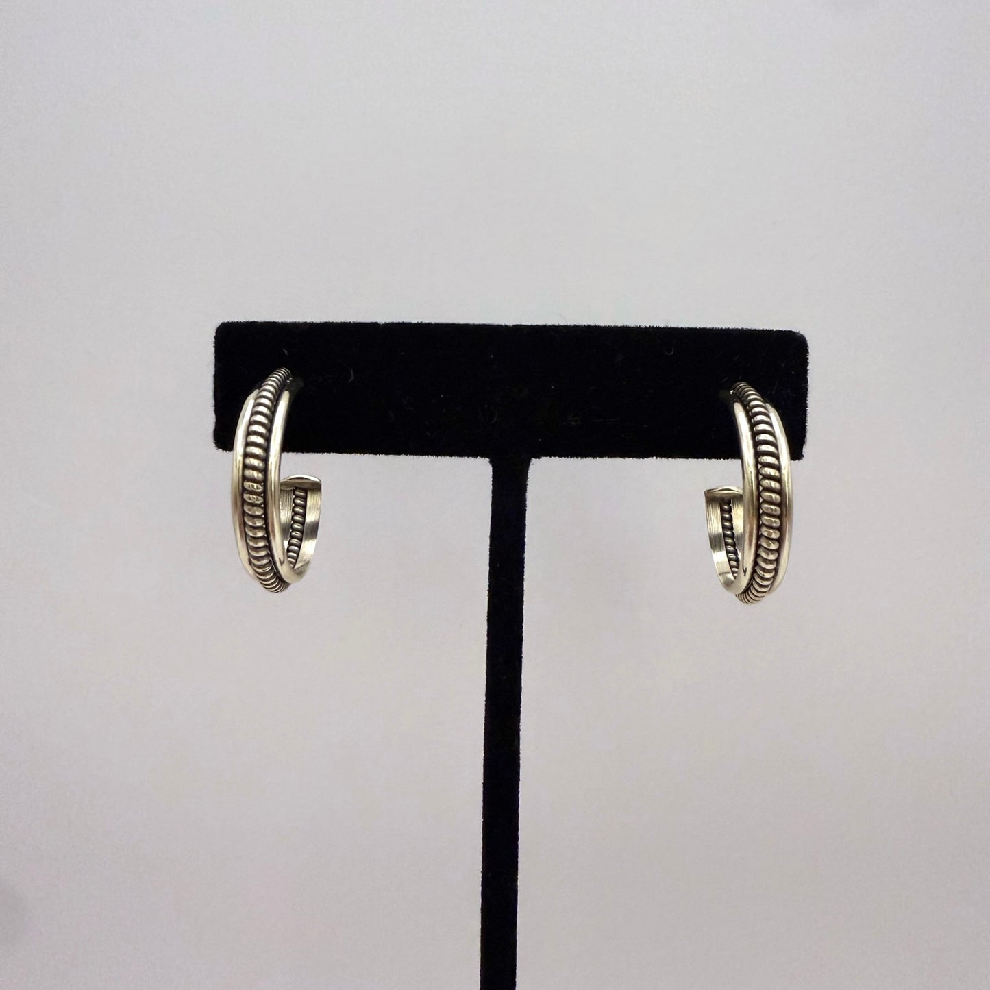 Sterling Silver Hoop Earrings 7/8" Single Coil