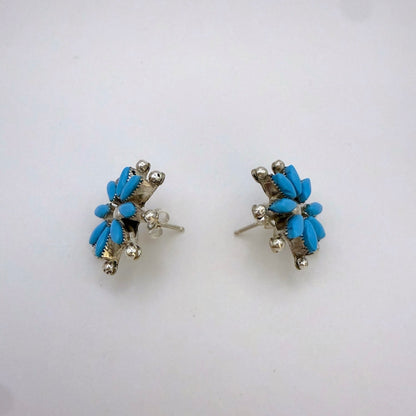 Turquoise Cluster Flower Stud Earrings A