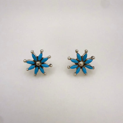 Turquoise Cluster Flower Stud Earrings B