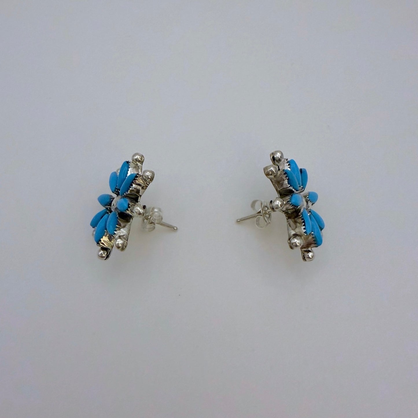 Turquoise Cluster Flower Stud Earrings B