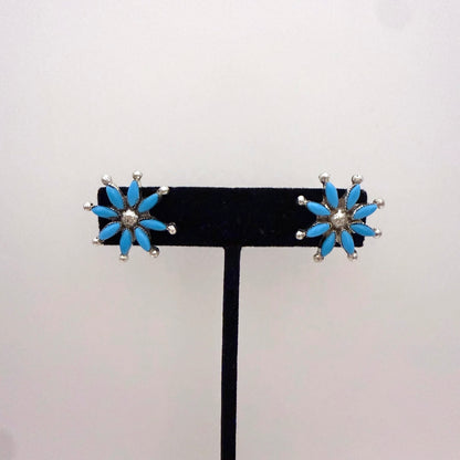 Turquoise Cluster Flower Stud Earrings B