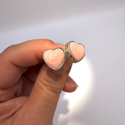 Pink Conch Heart Stud Earrings