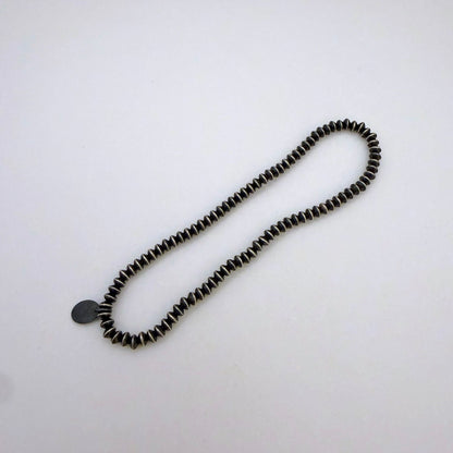 3mm ソーサー ナバホパール ストレッチブレスレット – スターリングシルバー