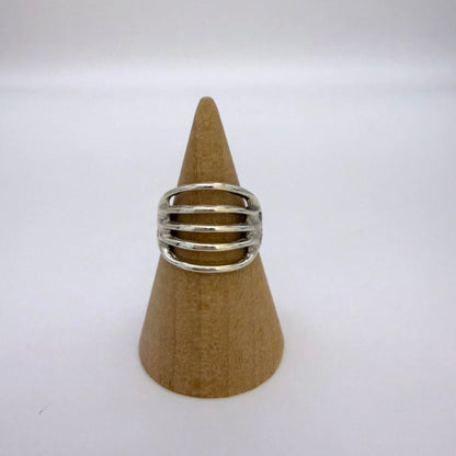 Ribbed Ring Size 7.5