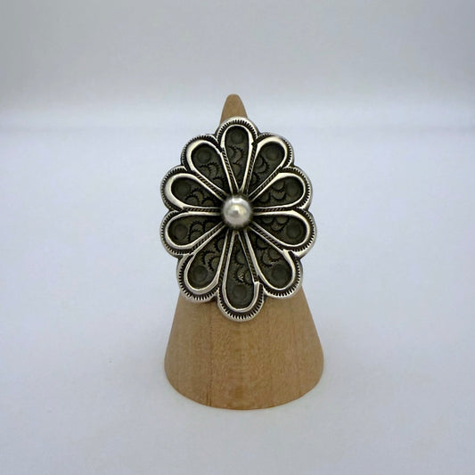 Sterling Silver Floral Ring by Calvin Martinez – Size 8.5
