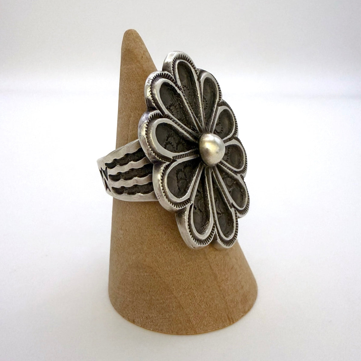 Sterling Silver Floral Ring by Calvin Martinez – Size 8.5