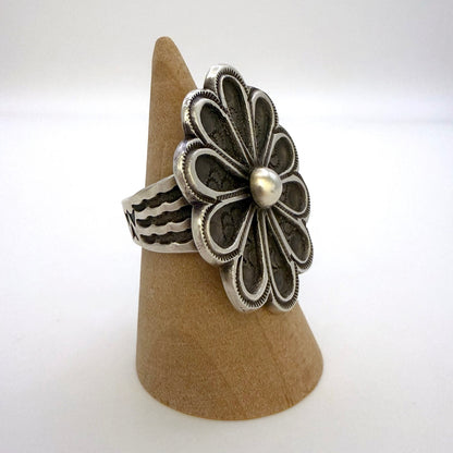 Sterling Silver Floral Ring by Calvin Martinez – Size 8.5