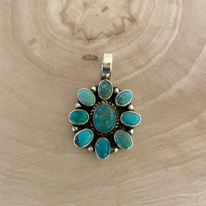 キングマンターコイズクラスターペンダント By Geraldine James A