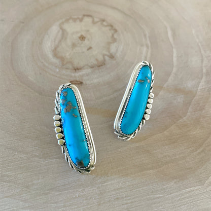 キングマンターコイズロングポストピアス