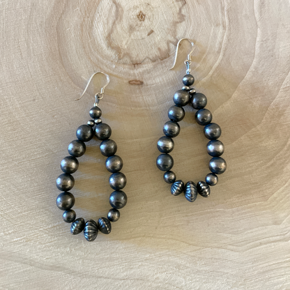 Navajo Pearl Earrings C