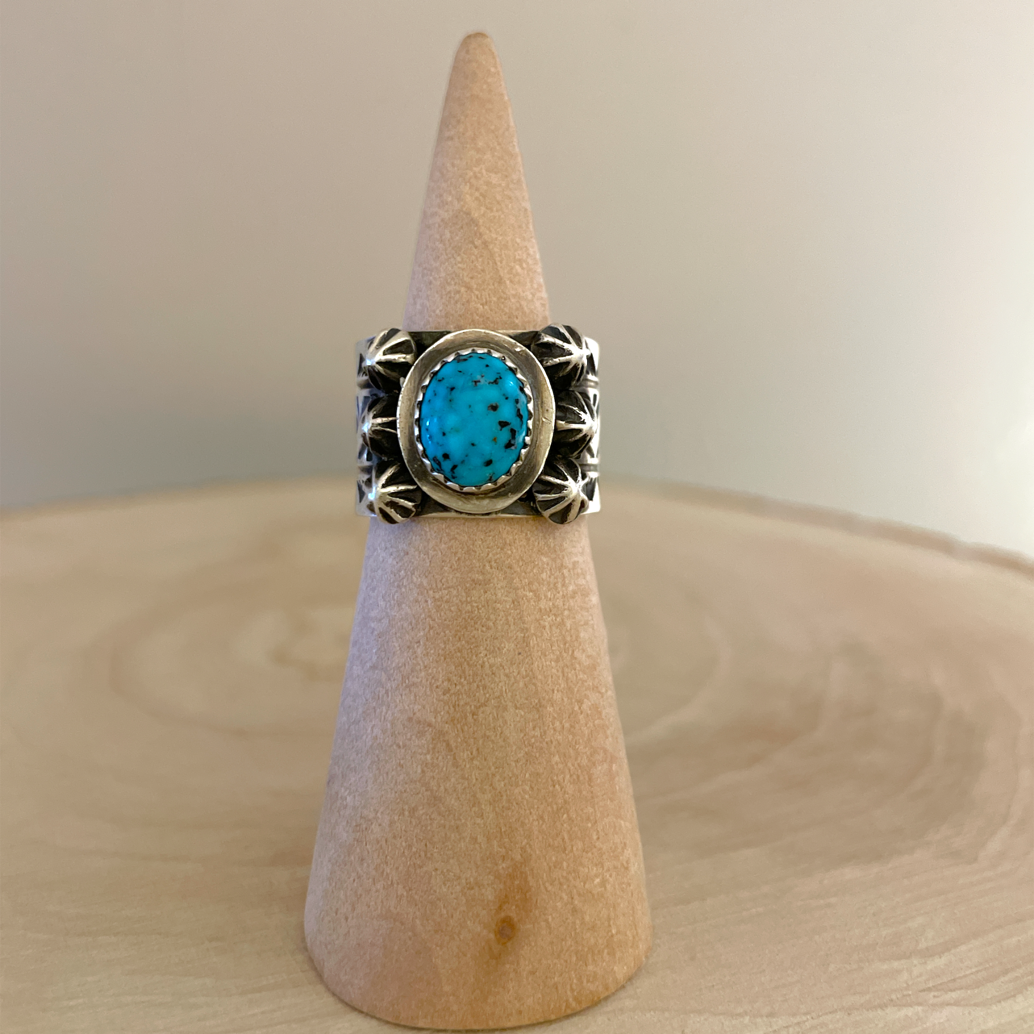 Sold at Auction: ELEVEN SOUTHWEST NATIVE AMERICAN RINGS